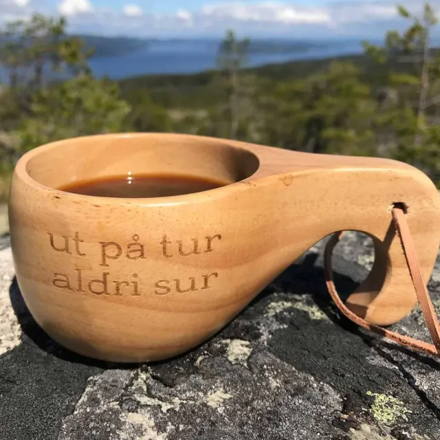 Turkopp stor med lærreim, ut på tur aldri sur
